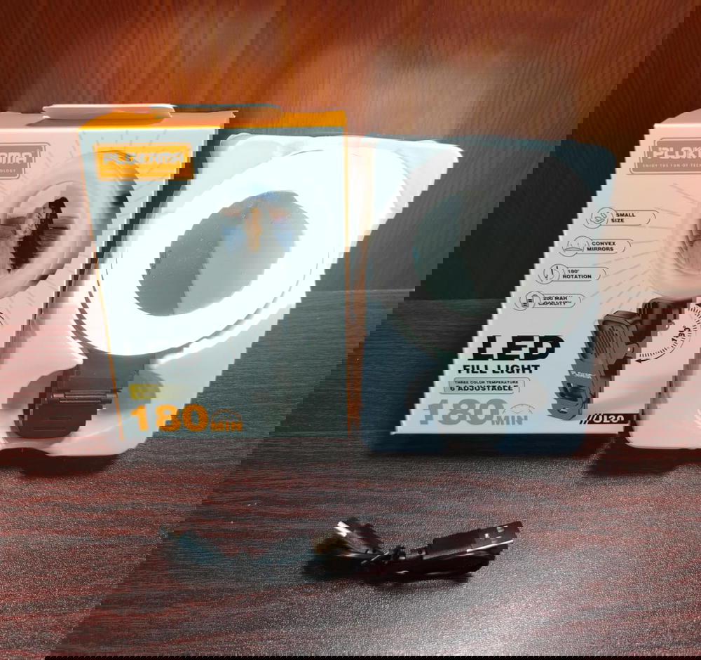 رينج لايت ابيض مراية مشبك Plokama U20 Preview Image