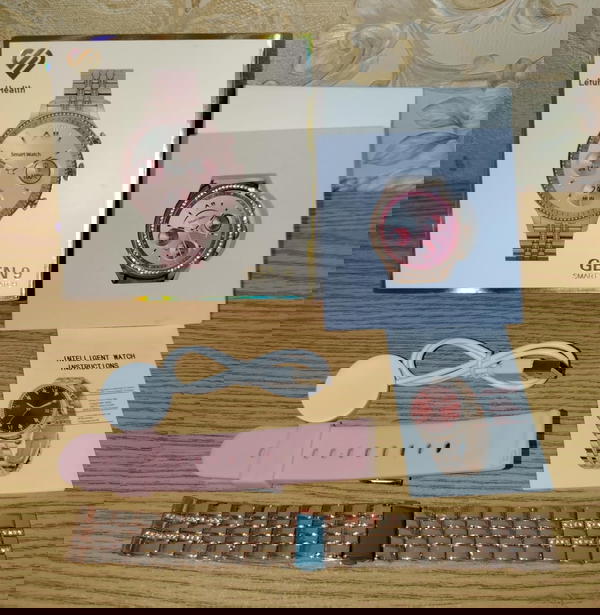 ساعة سمارت 2 ستراب حريمي ضمان GEN 9 Image 1 Preview