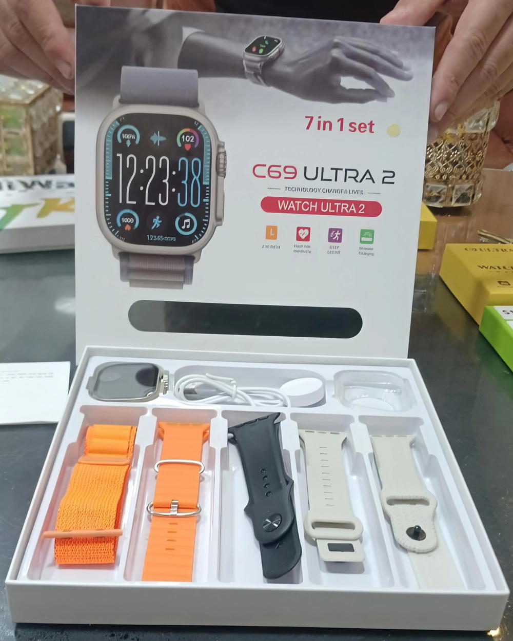 ساعة 5 استراب + جراب C69 ultra 2 بدون ضمان Preview Image