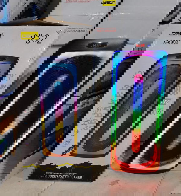 صب فردة 8 بوصة دبل كهرباء مضئ بلوتوث وراديو Crash 8002 Image 2 Preview