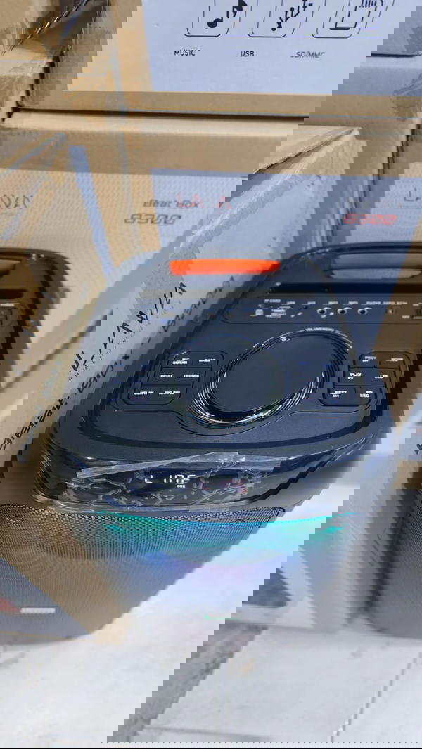 صب فردي 8 بوصة دبل كهرباء وشحن مضئ Lava st8300 Image 3 Preview