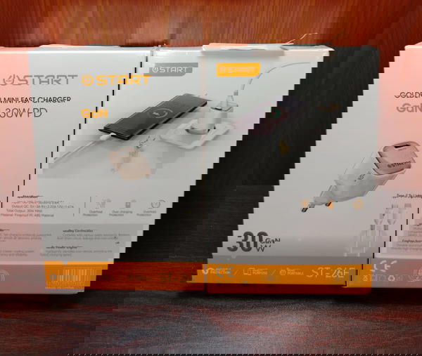 شاحن آيفون 30 وات Gan PD ضمان Start st26e Image 1 Preview
