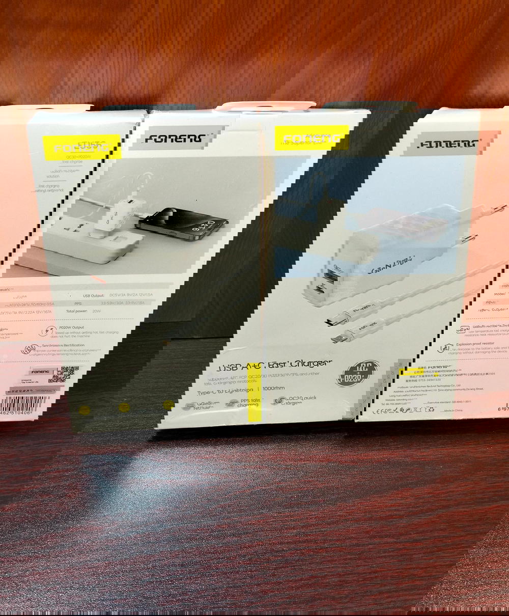 شاحن ايفون 2 مخرج 20 وات Gan ضمان Foneng Preview Image