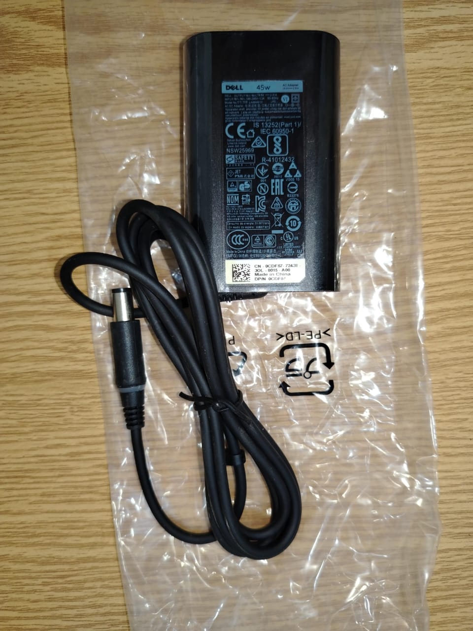 شاحن لابتوب 45W ابرة اوريجينال Dell 19.5v 2.31a Preview Image