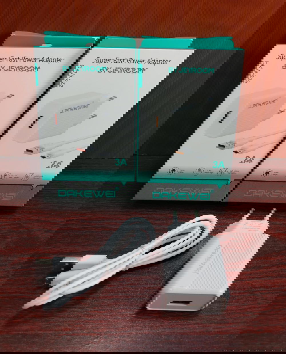 شاحن ميكرو 3 امبير كوبي Dakewei Preview Image