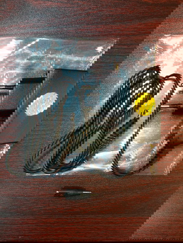شاحن سن رفيع كونفرت كيس Image 1 Preview