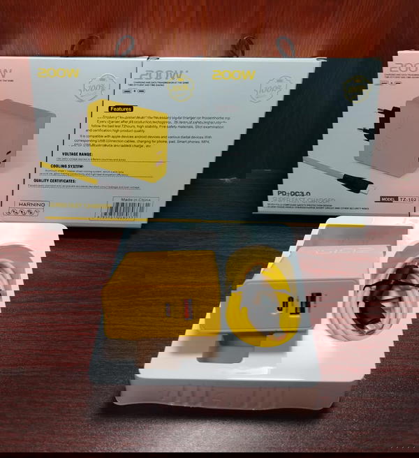 شاحن تايب سي 2 مخرج 200 وات TZ-102 Image 1 Preview