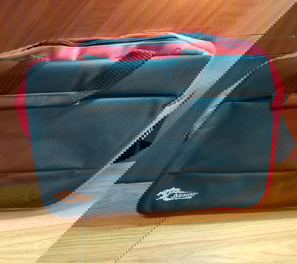شنطة لابتوب كتف سيفتي 015 Cougar Preview Image