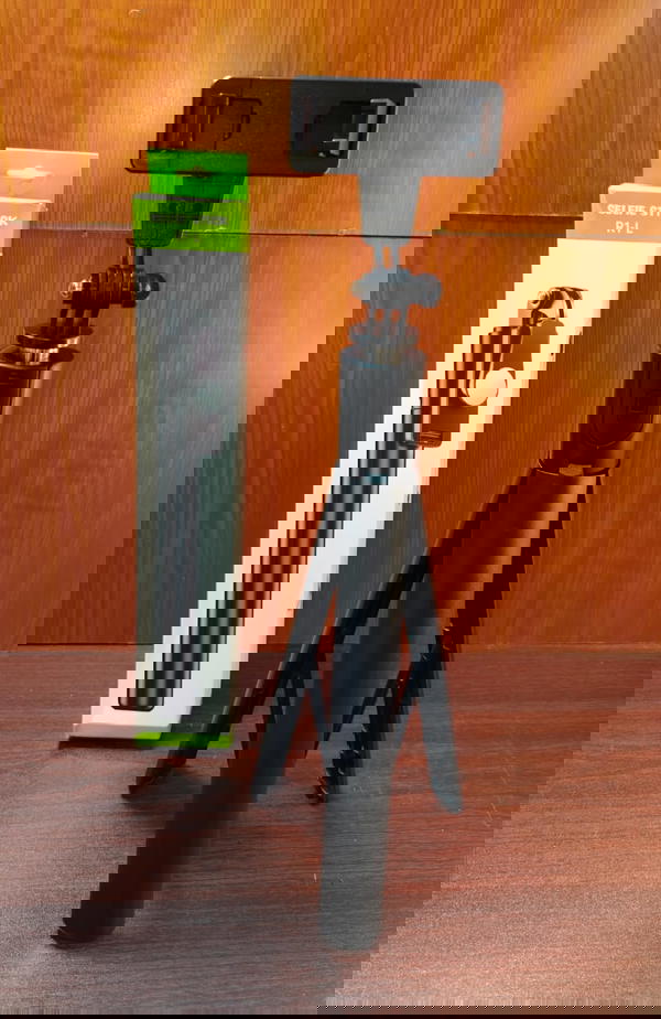 سيلفي ستيك R1-L Image 1 Preview