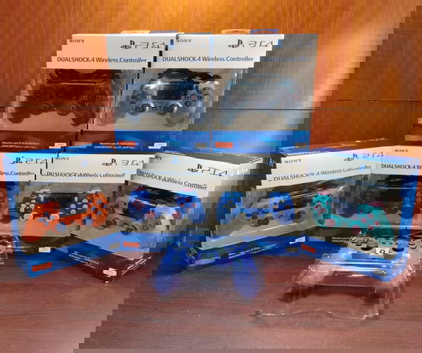ذراع بلايستيشن كوبي PS4 Image 3 Preview