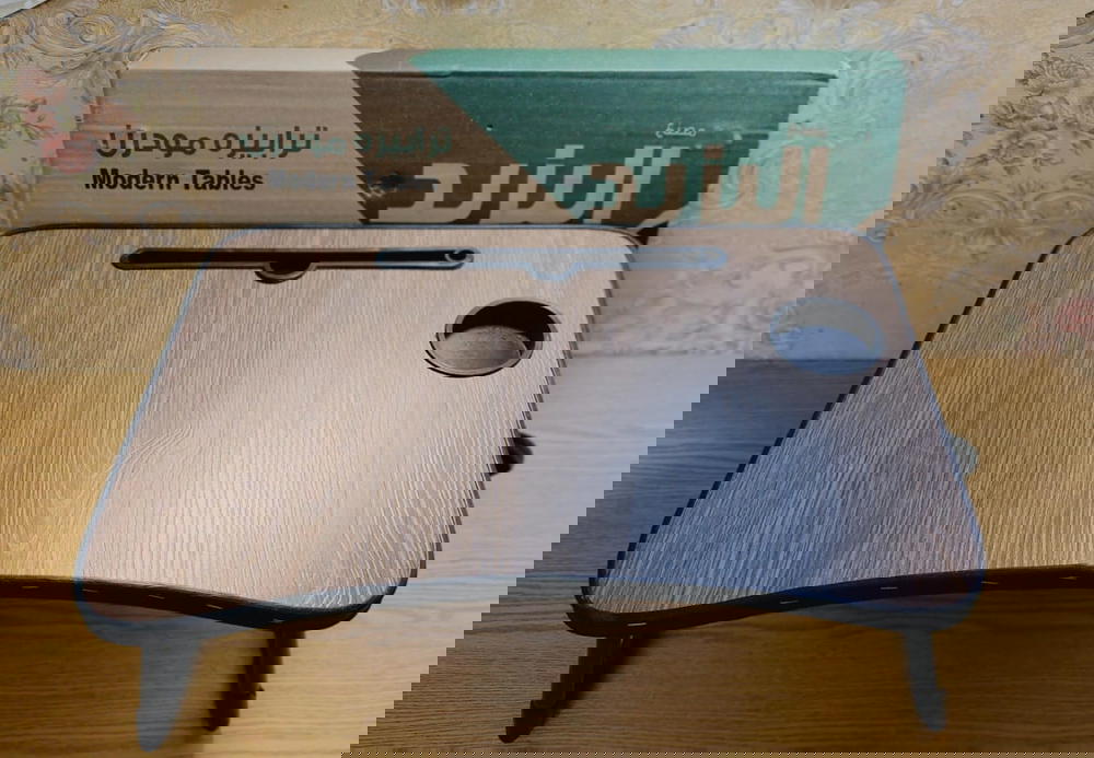 ترابيزة لابتوب خشب الوان عالية Preview Image