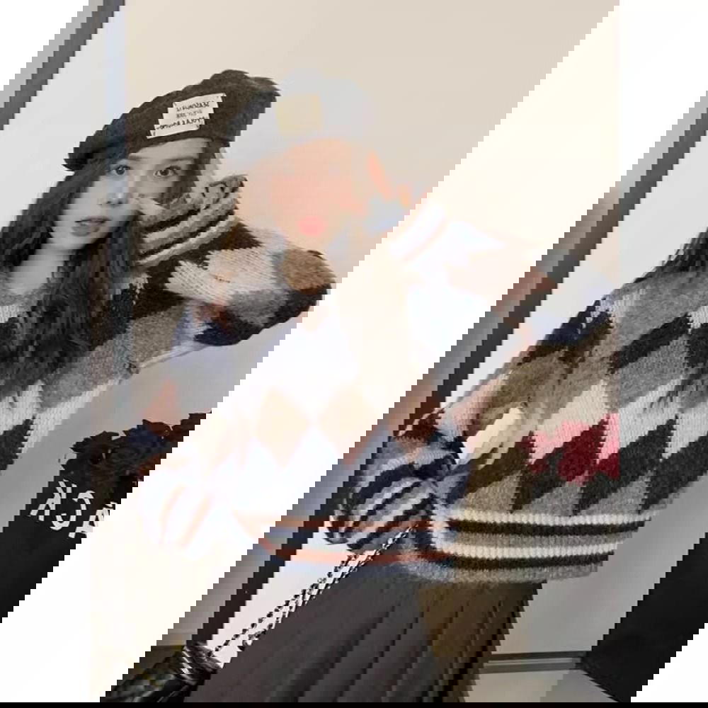 Asian sweater Preview Image
