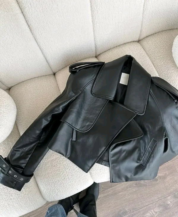 Black jacket  Image 2 Preview