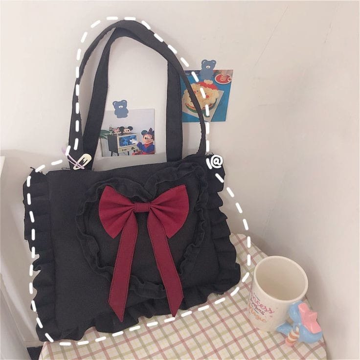 Bow shaped women's bag Preview Image