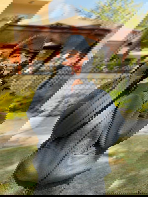 Hoodie with two caps Image 3 Preview