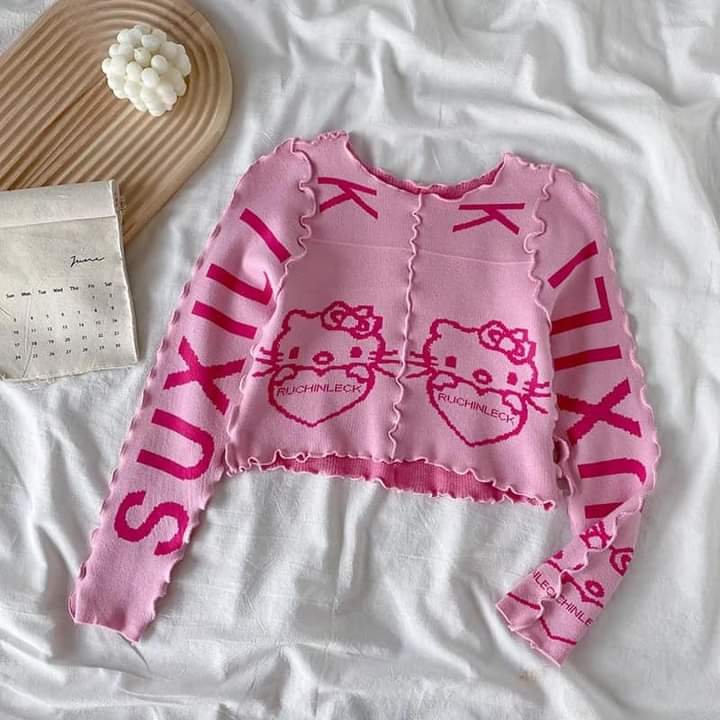 hello kitty top Preview Image
