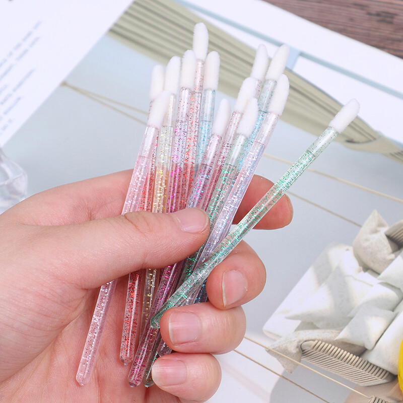 Care / Disposable Lip Brush  Preview Image