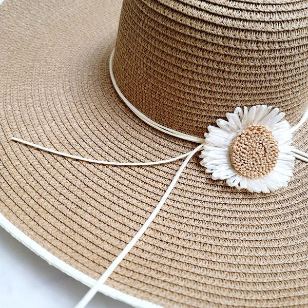 Seasonal / Sun Hat قبعه صيفية كاجوال وردة عباد الشمس  Image 3 Preview