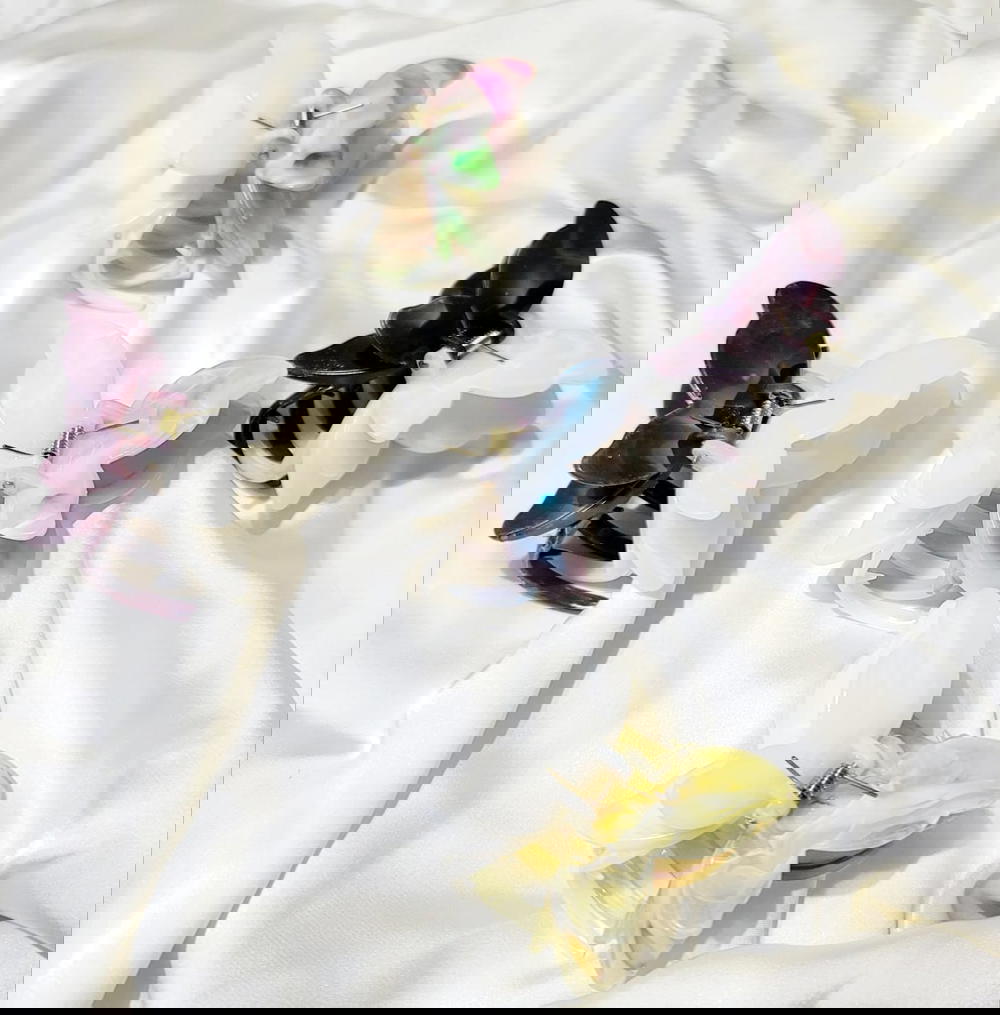 Hair claw / Butterfly hair clip توكة كلبس فراشة  Preview Image