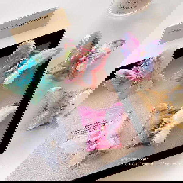 Hair claw / Butterfly hair clip توكة كلبس فراشة  Image 2 Preview