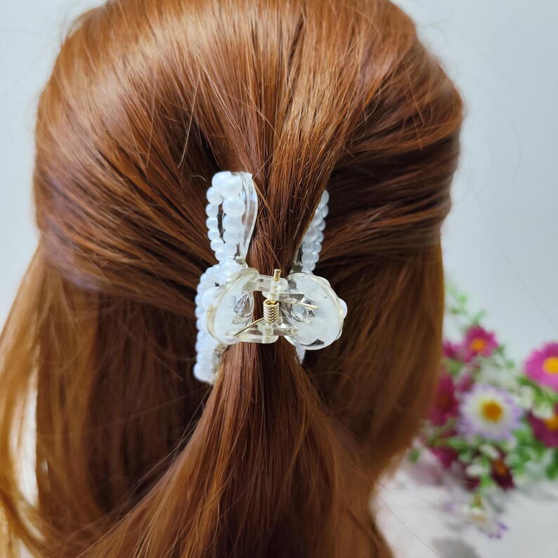 Hair claws / pearly hair claw - كلبس شعر لؤلؤ  Preview Image