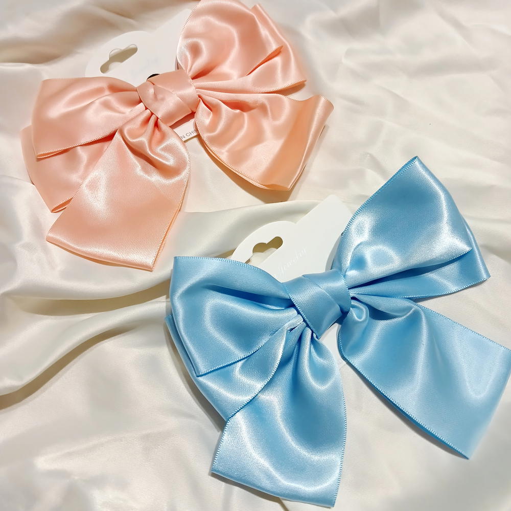 Hair Tie / Satin Bow Ties فيونكة ستان استك Preview Image
