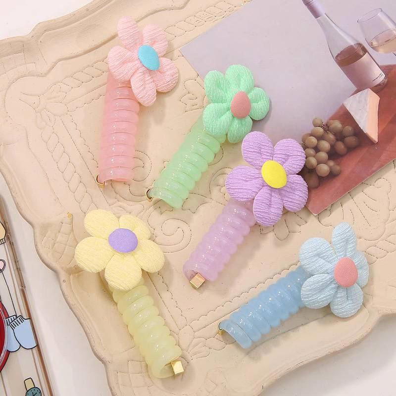 Hair Tie / New Idea for Ties استك حلزوني لديل الحصان Preview Image