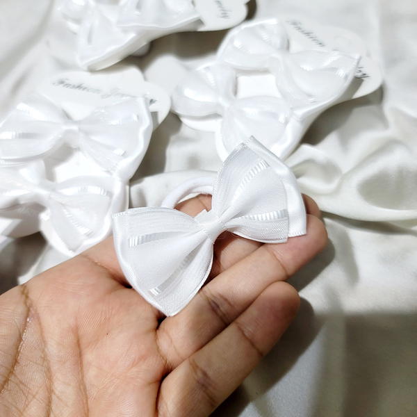 Hair Tie / Small Bow White Tie_A اساتك فيونكة صغيرة كيوت Image 3 Preview
