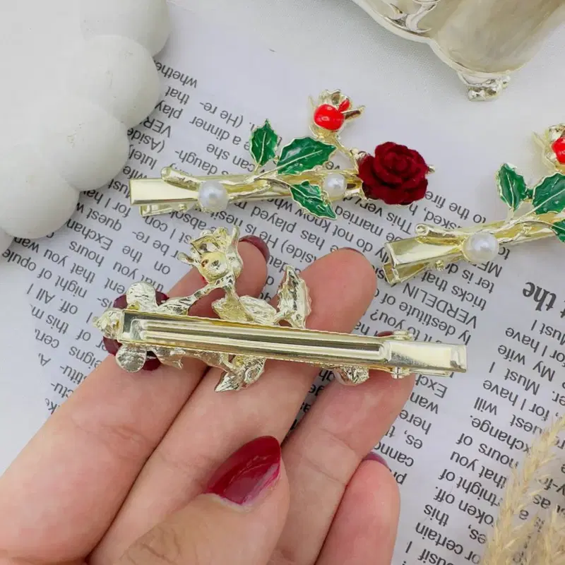 Hair Pin / Chic flower Pin  بنس ورد شيك جدا  Preview Image