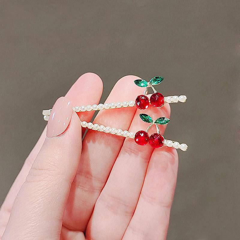 Hair Pin / Chic Pin set بنس شيري شيك جدا  Preview Image