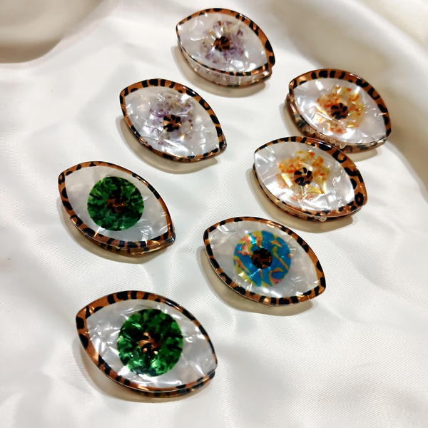 Hair Claw / Mini Eyes Clips كلبس صغنتوت  Image 3 Preview