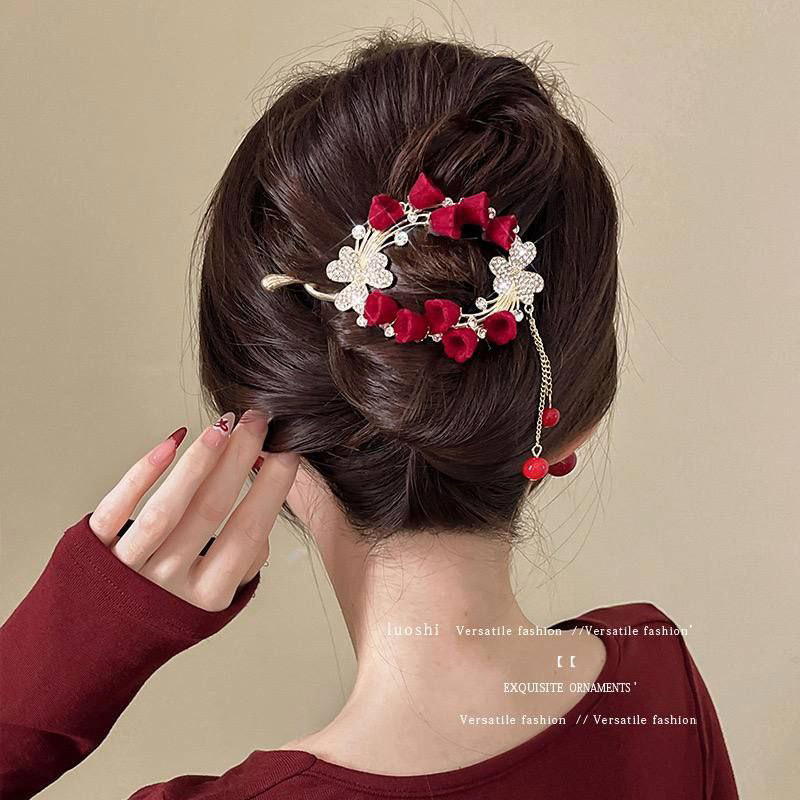 Hair Claw / Flowery Red Elegant Clip / كلبس شعر رويال انيق  Preview Image