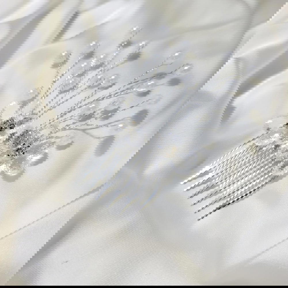 Hair Piece / Pearly Flowerهير بيس  / ورد لؤلؤي Preview Image