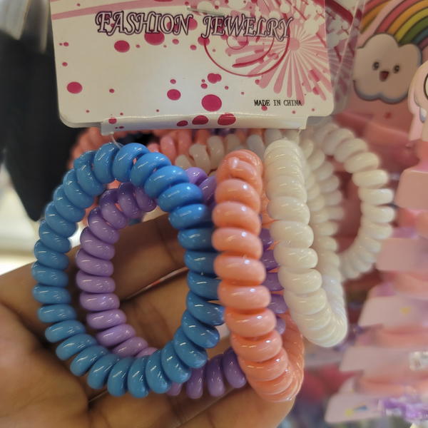 Hair Tie / Coil Hair Tie استك حلزوني عدد ٤   Image 3 Preview