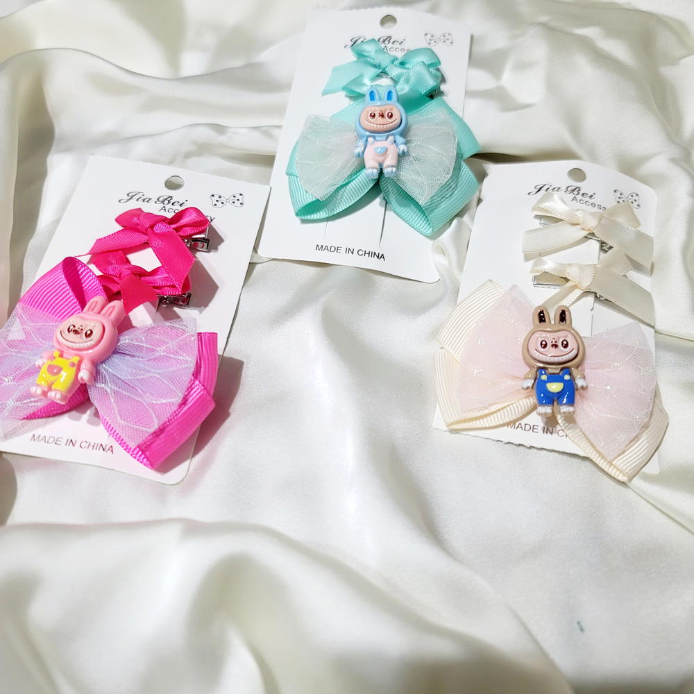 Hair Pin / Labubu & Bow Pin بنس لابوبو و فيونكة Preview Image