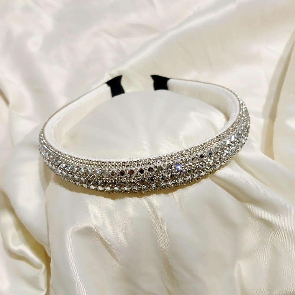 HeadBand / Elegant Queen Chic Headband طوق رويال خطير وشيك  Preview Image