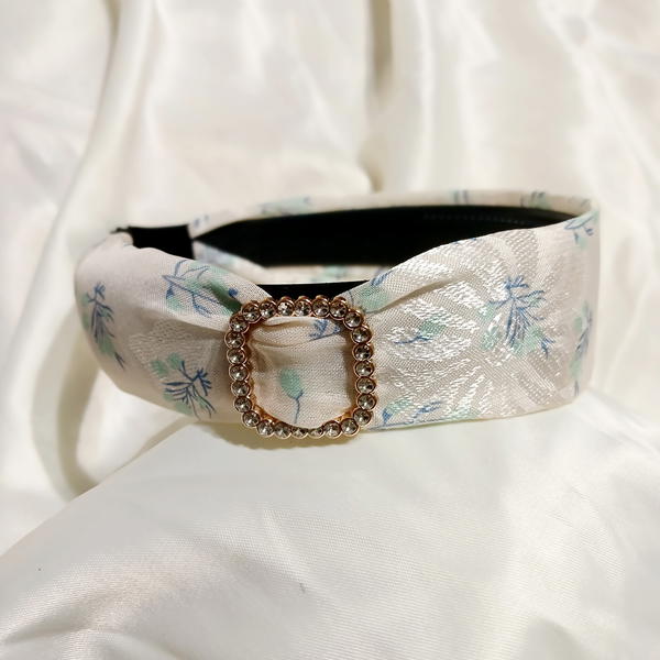 HeadBand / Flowery with strus band طوق فلوري مع سترس  Image 3 Preview