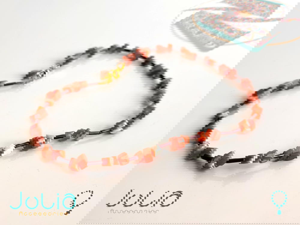 عقد - Necklace Preview Image