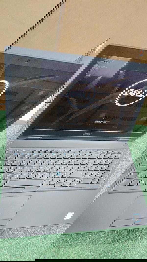 لابتوب استيراد i5 جيل سادس فرز أول Dell Latitude e5570 Image 3 Preview