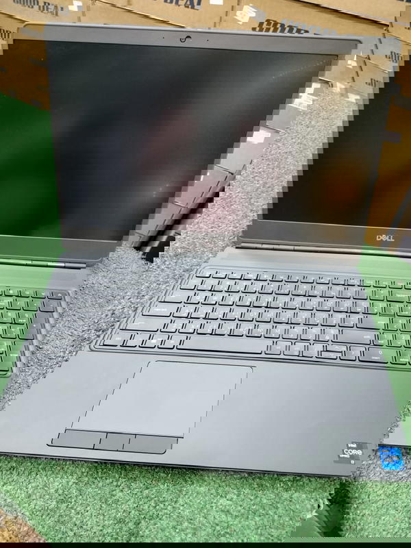 لابتوب استيراد i7 جيل حادي عشر تاتش 4K فرز أول Dell Precision Workstation 7560 Image 3 Preview