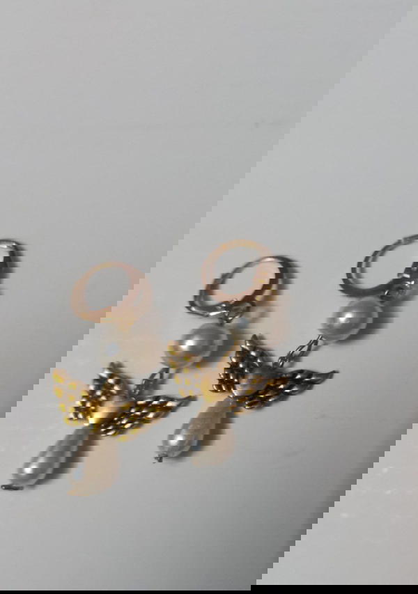 gold earring Image 2 Preview