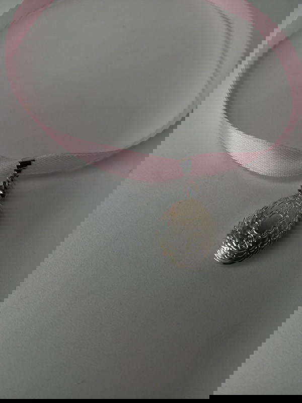 locket Necklace Image 1 Preview