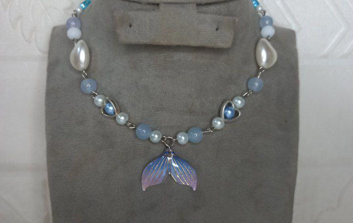 Blue mermaid necklase Preview Image