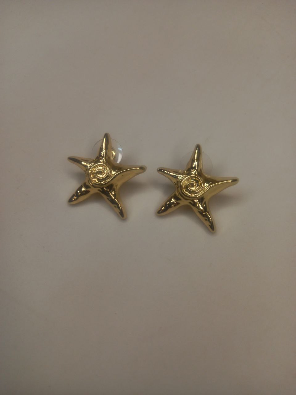 Starfish(gold) earring Preview Image