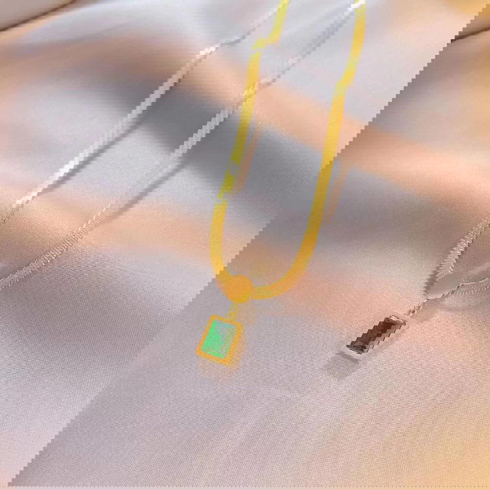 سلسله استالس حجر أخضر  Preview Image