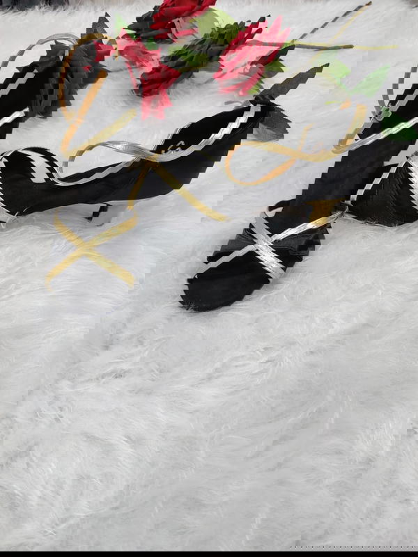 كعب نسائي جميل ماركة  Image 2 Preview
