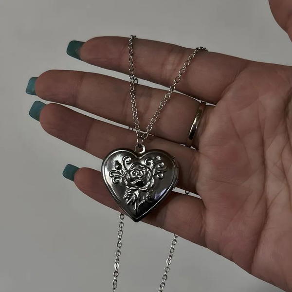 Heart lock necklace🌷 Image 1 Preview