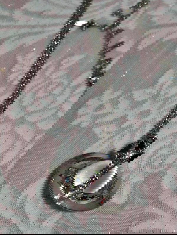 Nana necklace 🕸️🍓 Image 3 Preview