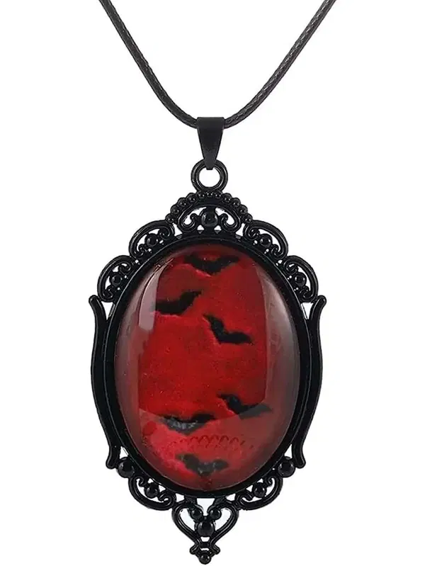 necklace🕸️❤️‍🩹 Image 3 Preview