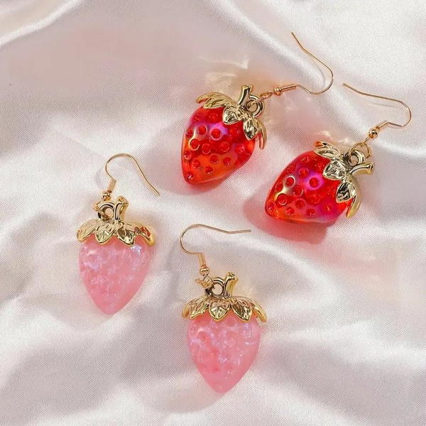 rings Strawberry 💗🍓 Image 1 Preview